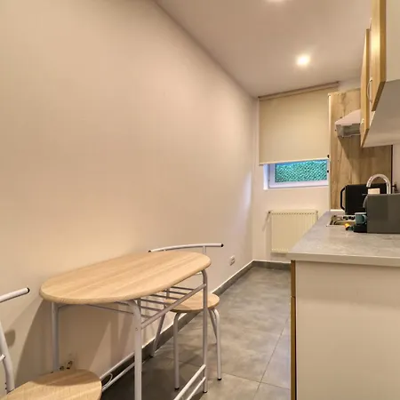 2 Hidden Gems - U Need - By Uni88 Bukarest