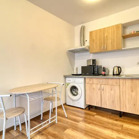 2 Hidden Gems - U Need - By Uni88 Apartmanhotel