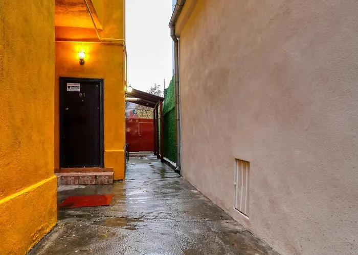 2 Hidden Gems - U Need - By Uni88