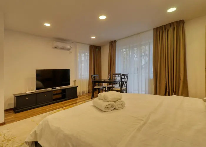 2 Hidden Gems - U Need - By Uni88 Apartahotel Bucarest