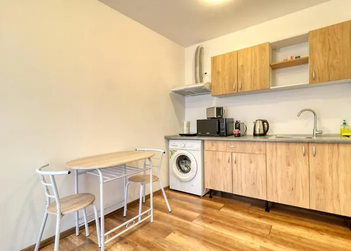 2 Hidden Gems - U Need - By Uni88 Apartmanhotel