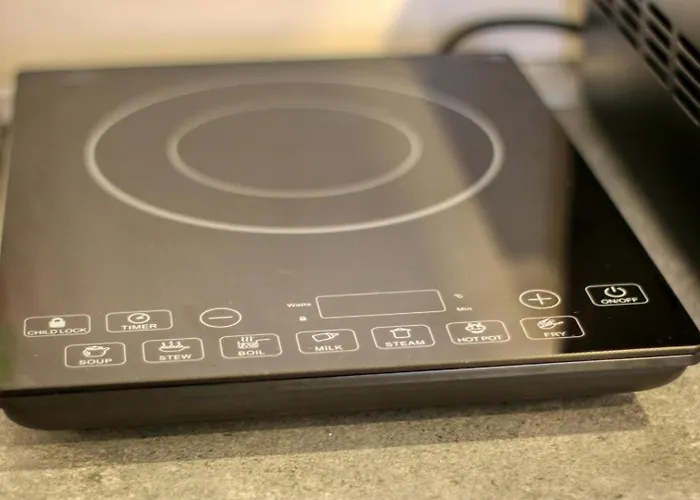 2 Hidden Gems - U Need - By Uni88 Apartmanhotel 4*